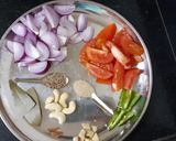 A picture of step 1 of Methi matar malai.