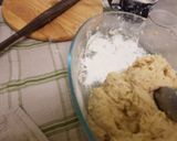 A picture of step 7 of Chapati type 2.
