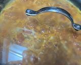 A picture of step 2 of Yemeni Lahsa (Elite Shakshuka).