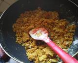 Jaggery-Turmeric Halwa recipe step 4 photo