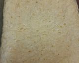 A picture of step 2 of Paneer Tikka Cheese Burst Pizza, without oven.