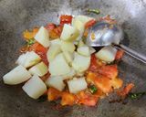 A picture of step 5 of Samak Rice Pulav With Aloo Tamatar Rasedar.