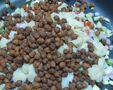 ભેળ (Bhel Recipe In Gujarati) રેસીપી સ્ટેપ2ફોટો