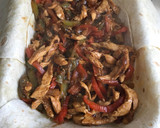 Foto del paso 3 de la receta: Fajitas caseras de pollo