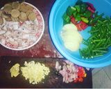 Foto langkah ke 1 dari resep Tumis Cumi Bakso.