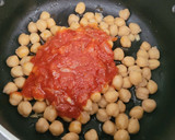 Foto del paso 3 de la receta: Garbanzos con mariscos de Marisa