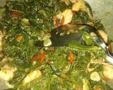 Foto langkah ke 5 dari resep Tumis Daun Singkong Udang.