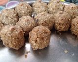 ड्राईफ्रूट्स मिक्स रोटी के लड्डू /चूरमा लड्डू (Dry fruits mix roti ke ladoo/ churma ladoo in Hindi) रेसिपी चरण 3 फोटो