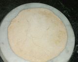 A picture of step 4 of Potato paratha.