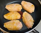 A picture of step 3 of Garlic Chicken Wing.