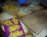 Foto del paso 2 de la receta: Empanada frita criolla venezolana