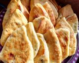 صورة لخطوة 5 من وصفة أقراص بحشوه الزعتر الأخضر والجبنه 🤭🤭🤭👍💚
