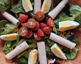 Foto del paso 3 de la receta: Ensalada con huevo cocido y pechuga de pavo