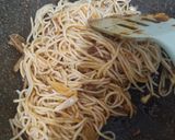 Foto langkah ke 3 dari resep Spaghetti Brulee.