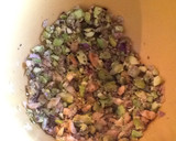 Foto del paso 7 de la receta: Lomos de merluza en all i pebre de pistachos y almendras
