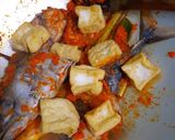 Foto langkah ke 2 dari resep 39. Asam Padeh Tuna Tahu.