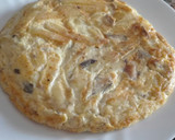 Foto del paso 4 de la receta: Tortilla de patatas y caballa