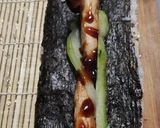 Foto del paso 4 de la receta: Uramaki de pollo teriyaki y maki de surimi sushi