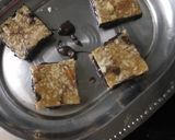 बादाम चिक्की चॉकलेट सैंडविच (badam tikki chocolate sandwich recipe in Hindi) रेसिपी चरण 7 फोटो