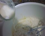 Foto del paso 3 de la receta: Budín con yogurt de pera