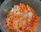 A picture of step 2 of Carrot pickle.