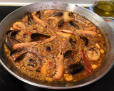 Foto del paso 2 de la receta: Arroz con sabor a playa 🏖- spanish chiringuito 😜
