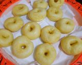 Foto langkah ke 6 dari resep Donat Maizena (Frozen)⭐.