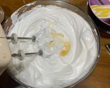Foto langkah ke 5 dari resep Meringue Cookies.