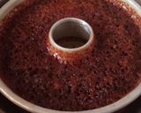 Foto langkah ke 3 dari resep Bolu karamel/sarang semut.