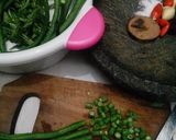 Foto langkah ke 2 dari resep Gecok Kacang Panjang Kemangi.