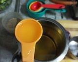 A picture of step 4 of Green Chilli Sauce.