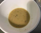 Une image de l'étape 8 de Nids de jeunes poireaux sauce cornichons oignons.