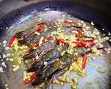 香蒜奶油煎黑虎蝦與干貝的食譜步驟3照片