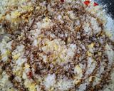 Foto langkah ke 5 dari resep Nasi Goreng Kampung Sederhana.