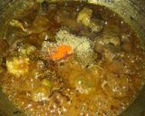 A picture of step 3 of Salateen karahi.