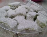 Foto langkah ke 7 dari resep Putri Salju Pandan.