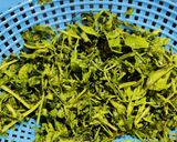 A picture of step 1 of Methi aloo fry.