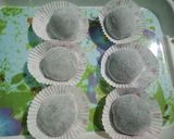 Foto langkah ke 9 dari resep Double Choco Mochi Strawberry.