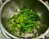 A picture of step 2 of Soya Fried Rice.