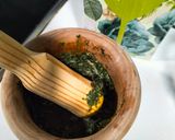 Foto del paso 2 de la receta: Merluza en salsa verde con frutos secos