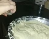 A picture of step 5 of Dahi vada recipe.