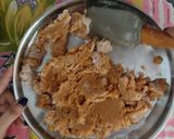 A picture of step 2 of Mathura Pera.