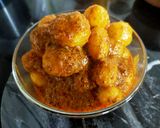 A picture of step 6 of Dum Aloo.