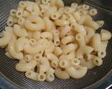 Foto langkah ke 1 dari resep Mac & Cheese with wonton cup.