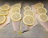 A picture of step 2 of Orata al limone.