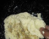 A picture of step 1 of Mango cheese roll.