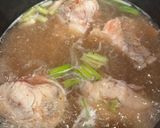 A picture of step 2 of Vietnamese Sweet and Sour Red Snapper Soup (Canh Chua Cá Hồng).