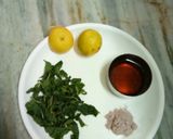A picture of step 1 of Mint Lemon Cooler.