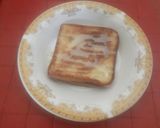 Foto langkah ke 3 dari resep Roti Tawar Pisang Keju.