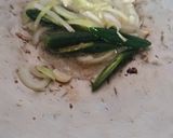Foto langkah ke 2 dari resep Oseng putren cabe hijau.